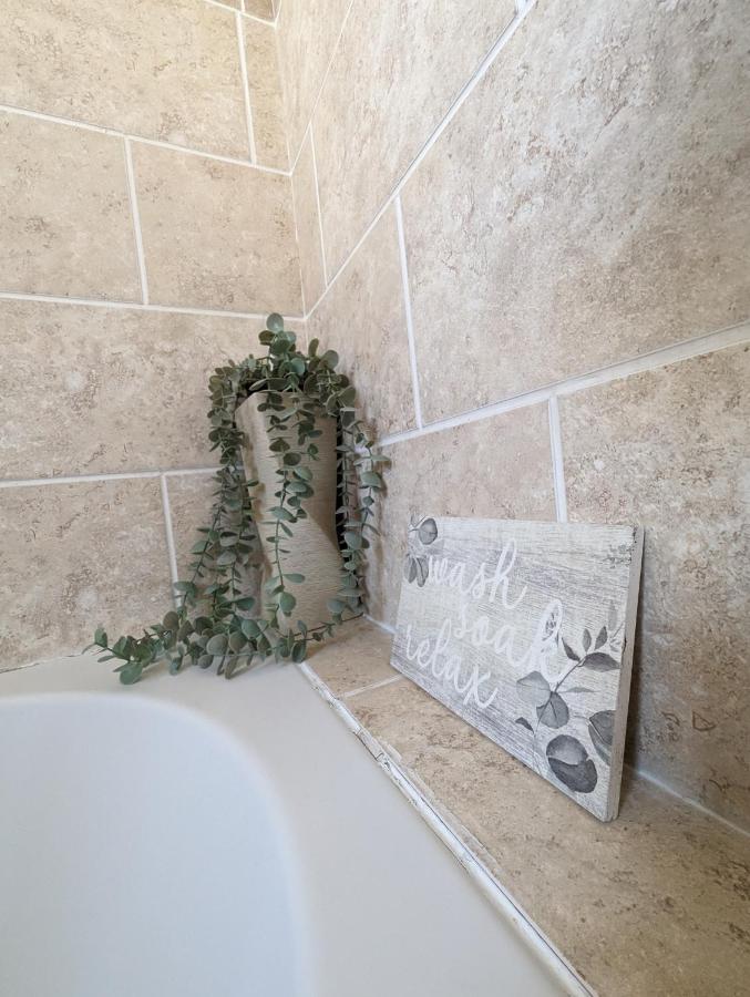 1 Bedroom Flat In Gravesend Eksteriør bilde