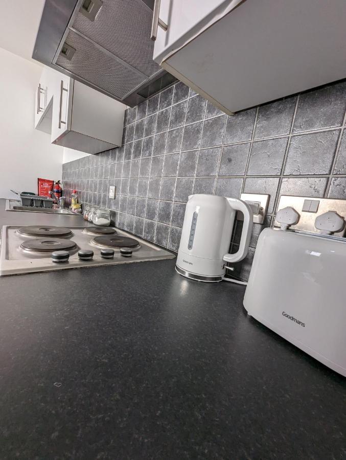 1 Bedroom Flat In Gravesend Eksteriør bilde